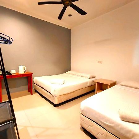 Jaya 5 Homestay - Taman Jaya กัวลาลัมเปอร์ ภายนอก รูปภาพ