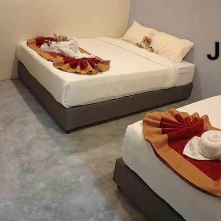 Jaya 5 Homestay - Taman Jaya กัวลาลัมเปอร์ ภายนอก รูปภาพ